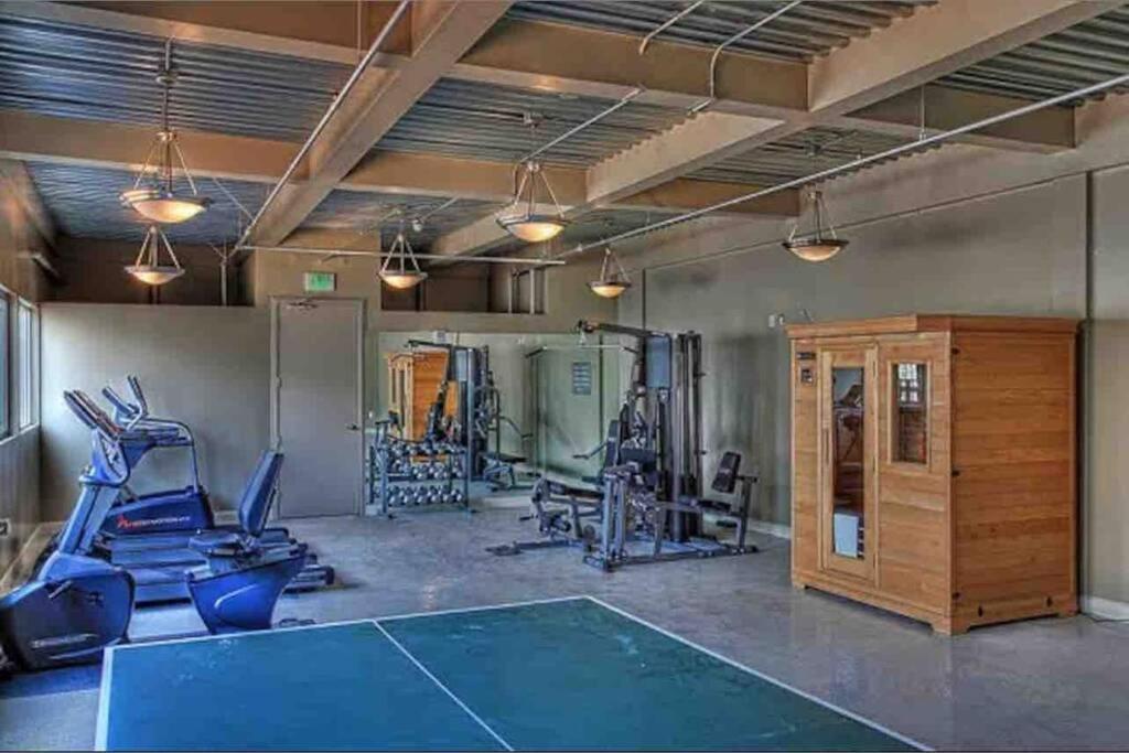 Luxury Spacious Downtown Loft Лос Анджелис Екстериор снимка
